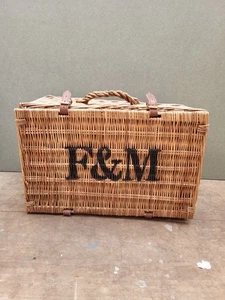 Fortnum and Mason F&M Large Picnic Hamper Wicker Basket Gold Carry Basket - Picture 1 of 10