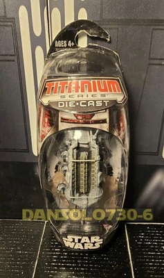 Star Wars Titanium Series AT-OT 2007 - Imagem 1 de 2