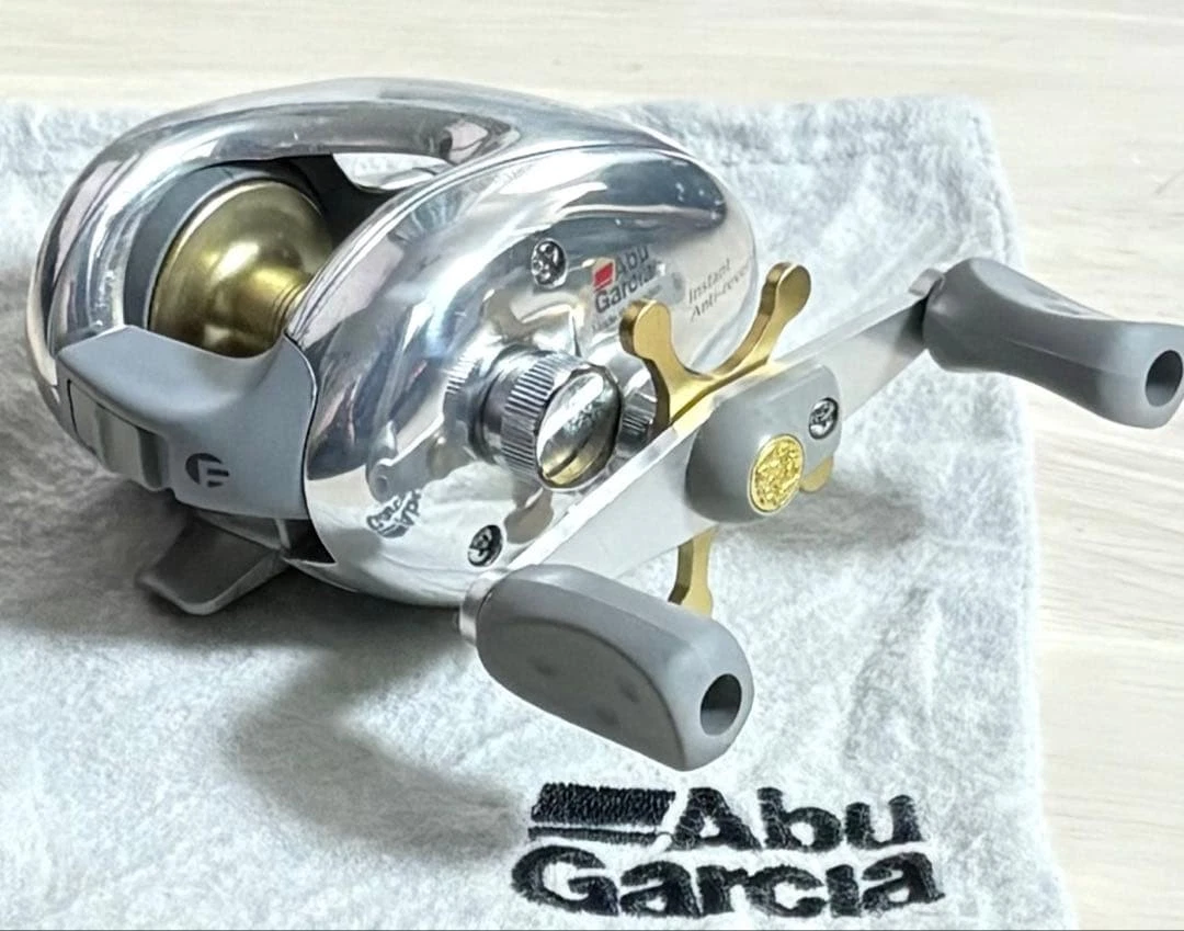 新品 ambassadeur Silver MAX 3000C Abu Garcia Silver Max for sale