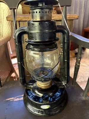 Dietz No. "Linterna de combustión de aceite 90 D-Lite negro globo transparente 13"" de alto" Foto 1 de 4