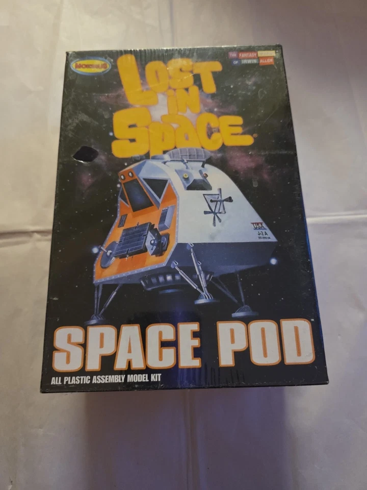 Moebius 1/24 Lost in Space Pod 塑料模型套件 901 原厂封装 — 第 1/4 张图片