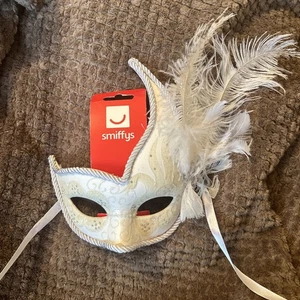 Orate Eyemask White Columbian Mask + Feather Ladies Opera Fancy Dress - Picture 1 of 4