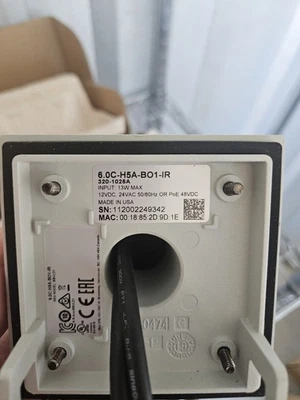 Cámara de vigilancia Avigilon 6.0C-H5A-BO1-IR IP Bullet Foto 1 de 2