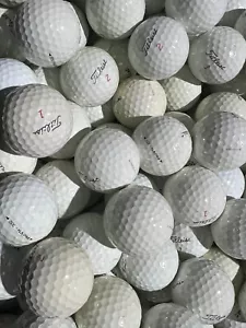100 pelotas de golf Pro V1X 332 usadas acabadas - Imagen 1 de 3