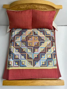 Dollhouse Miniatures bedspread comforter blanket with 2 pillows 1:12 scale #P317 - Picture 1 of 4