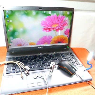 XXL SET I Sony Vaio F13 PREMIUM 16 pollici FULLHD l SSD Windows 11 GeForce... - Immagine 1 di 4