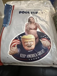 Donald Trump 2024 Präsidentschaftskampagne aufblasbarer Pool Schwimmer - 13,39" mal 33,46" - Bild 1 von 1