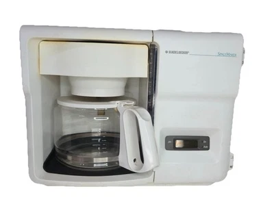 Black & Decker Spacemaker 12 Cup Coffee Maker ODC325 Type 1 White - Tested Works - Image 1 of 4