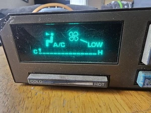 88-94 Chevy Silverado GMC C/K 1500 2500 Truck Climate Control Heater A/C obs - Picture 1 of 6