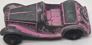 Original Vintage Tootsie Toy MG Pink 2 Door Coupe Car - Made In Chicago. - Picture 1 of 5