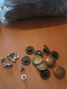 (0,51 € / pieza) 10 piezas Botones Vaqueros Marcas Modernas (JeansKNGM17mm) - Imagen 1 de 1