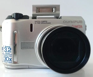 📷Olympus Camedia C-740 3.2 MP 10x Optical Zoom Digital Camera NO CARD - Picture 1 of 14