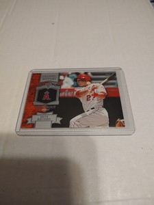 2013 Topps Update Chasing History Mike Trout  #CH-121 Los Angeles Angels 🔥🔥🔥