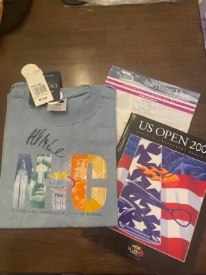 2002 U.S.Open signed T-shirt John McEnroe size med US Open event mag & day's sch - Image 1 of 4