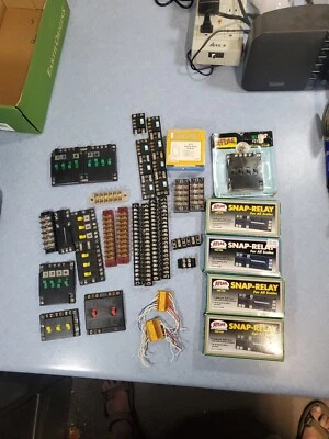 Atlas & Other Sets of Controllers, Switches,  Connectors, Random items - Image 1 of 4
