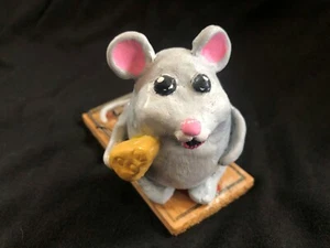 Handpainted Chubby Mouse Sitting on a Mousetrap eating Cheese NEW OOAK USA - Picture 1 of 5