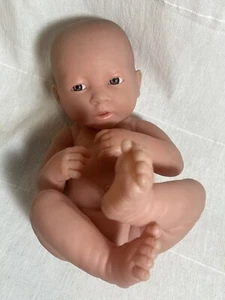 Berenguer Newborn Girl Life-like Realistic Real Baby Doll Blue Eyes 13” Vinyl - Picture 1 of 9