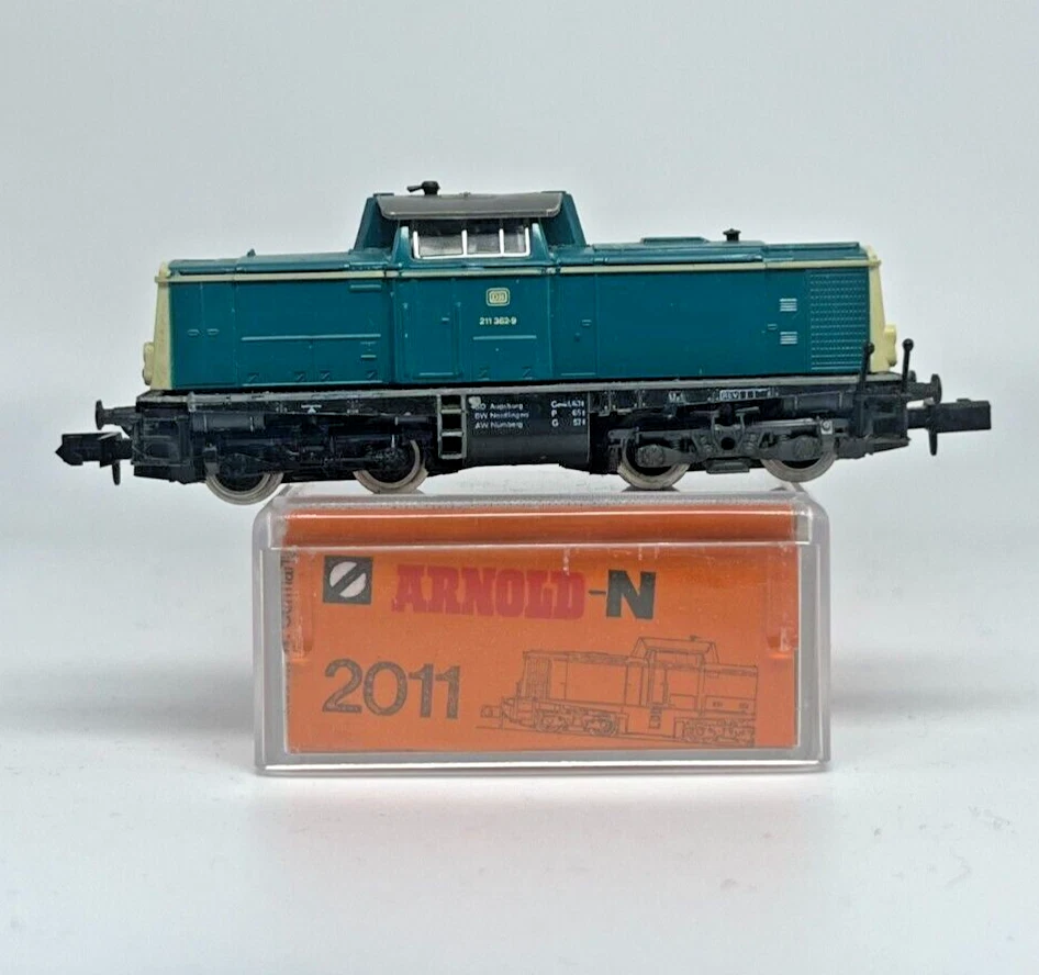 N Scale Arnold 2011 Locomotive DB 211 Original Box - Image 1 of 4