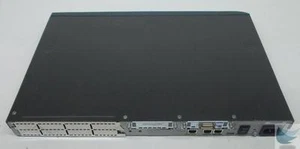 Routeur d'accès modulaire Cisco 2620 + 2 modules WIC 2T - hors alimentation - Photo 1/1