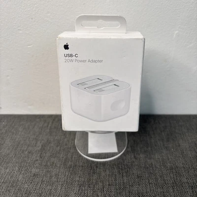 NEW Apple Genuine MUVT3B/A 20W USB-C Power Adapter Foldable UK Plug - White - Image 1 of 2