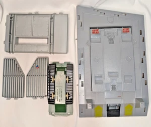 GI JOE Motor Pool Lift Command Center Wände 1988 Trittstück Ersatz ARAH - Bild 1 von 6