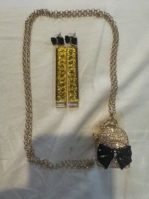 Nuevo collar y pendientes regla Betsey Johnson Back to School Back Pack Foto 1 de 4