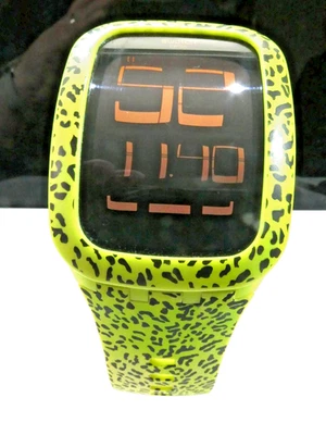 Un reloj táctil digital Swatch raro 2014 caja SURG103 URBAN HUNTER, batería nueva, funciona Foto 1 de 4