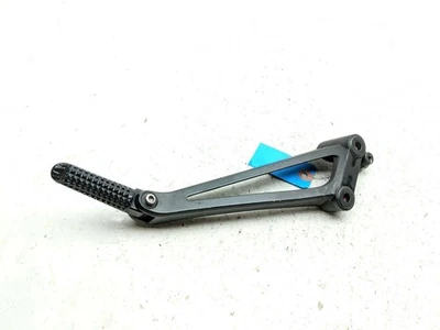 Soporte de clavija de pie trasero izquierdo pasajero Yamaha YZF R1 13 Foto 1 de 4