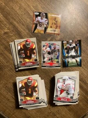 Pick From List: 2009 Sage Hit Football Cards, Base, Glossy, +2010 Hit + 2009 UD - Image 1 of 4