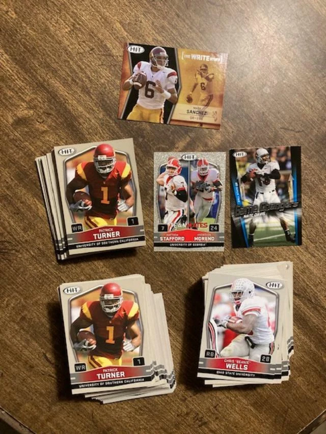 Pick From List: 2009 Sage Hit Football Cards, Base, Glossy, +2010 Hit + 2009 UD - Image 1 of 4