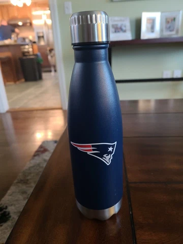 New England Patriots Stainless Steel Water Bottle NWOT Cover
