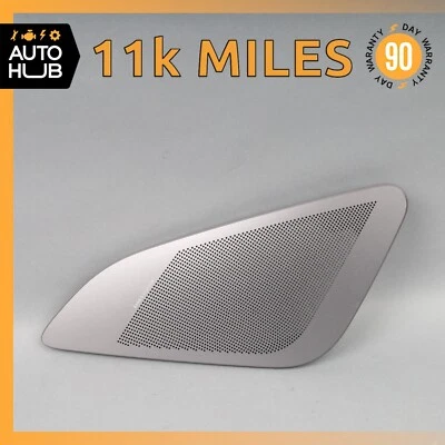 10-19 Aston Martin Rapide Bang & Olufsen grade frontal esquerda tampa de alto-falante - Imagem 1 de 4