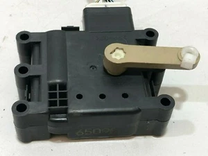 MAZDA 3 SPORT 2006 2.0 PETROL HEATER FLAP MOTOR ACTUATOR REGULATOR / 2003-09 - Picture 1 of 5