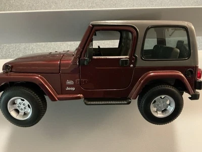 MAISTO SPECIAL EDITION 2003 Jeep Wangler Sahara 1:18 Scale - Image 1 of 4