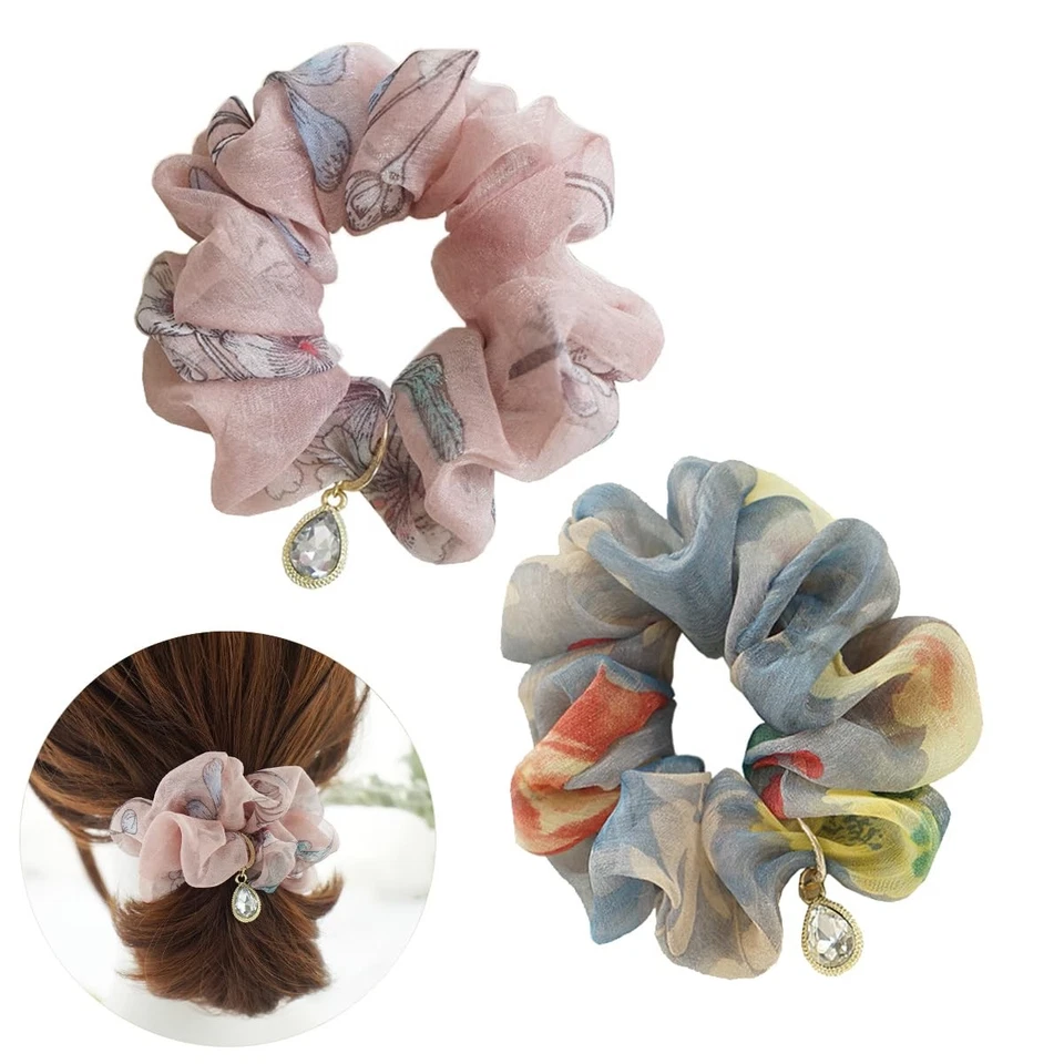 Elegante corbata floral de gasa para mujer - suave y elegante, femenina... Foto 1 de 4