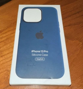 Coque silicone Apple NEUVE avec MagSafe iPhone 13 Pro - Bleu abîme MM2J3ZM/A - Photo 1 sur 3