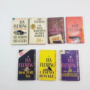 Lot of 7 James Bond 007 Books Ian Fleming Vintage Paperback Signet Dell - Imagen 1 de 11