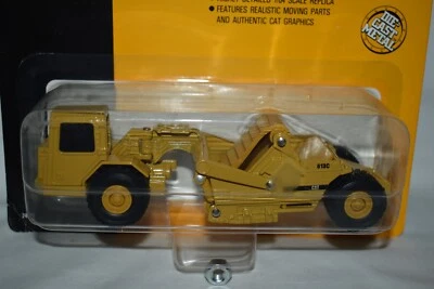Ertl 1:64 Caterpillar 613C Elevating Scraper #2419 - Image 1 of 3