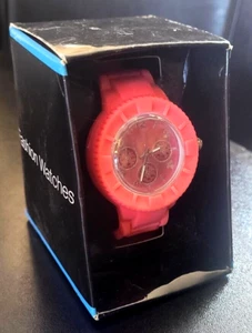 Reloj analógico de moda ATICO; correa de silicona ajustable rosa; 1,5" NUEVO en caja - Imagen 1 de 13