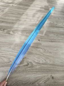 56.5 cm Feder 💙💛 Papageienfeder Ara Vogelfeder Schwanzfeder blau-gelb - Bild 1 von 20