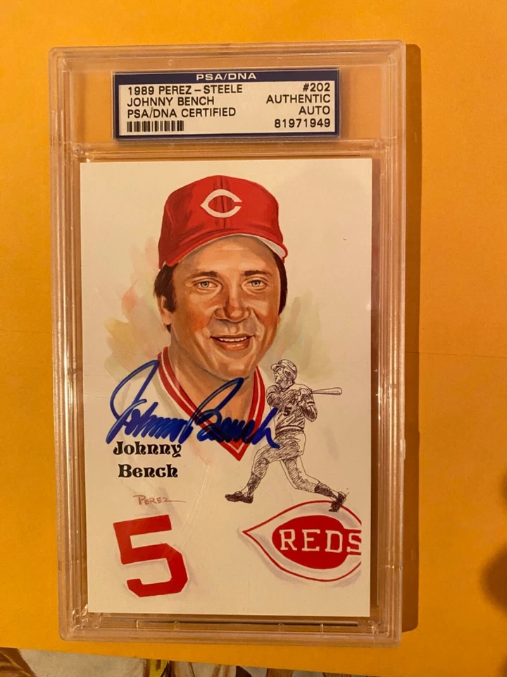 JOHNNY BENCH PSA/DNA SIGNED  PEREZ STEELE POST CARD  SUPERB - Image 1 of 1