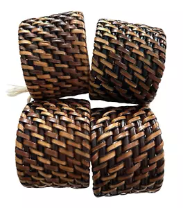 Lotto 4 anelli tovaglioli vimini rattan nuovi senza etichette marrone marrone marrone stile cesto 2" picnic barbecue - Foto 1 di 3