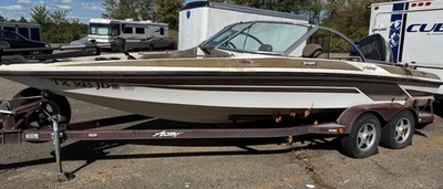 1999 Astro FS2150 21.5' Bowrider - Outboard Mercury - Free Trailer - Ohio - Image 1 of 4