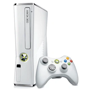 Xbox 360 S 4GB Blanco Brillante Edición Especial con Mando a Juego - Imagen 1 de 6