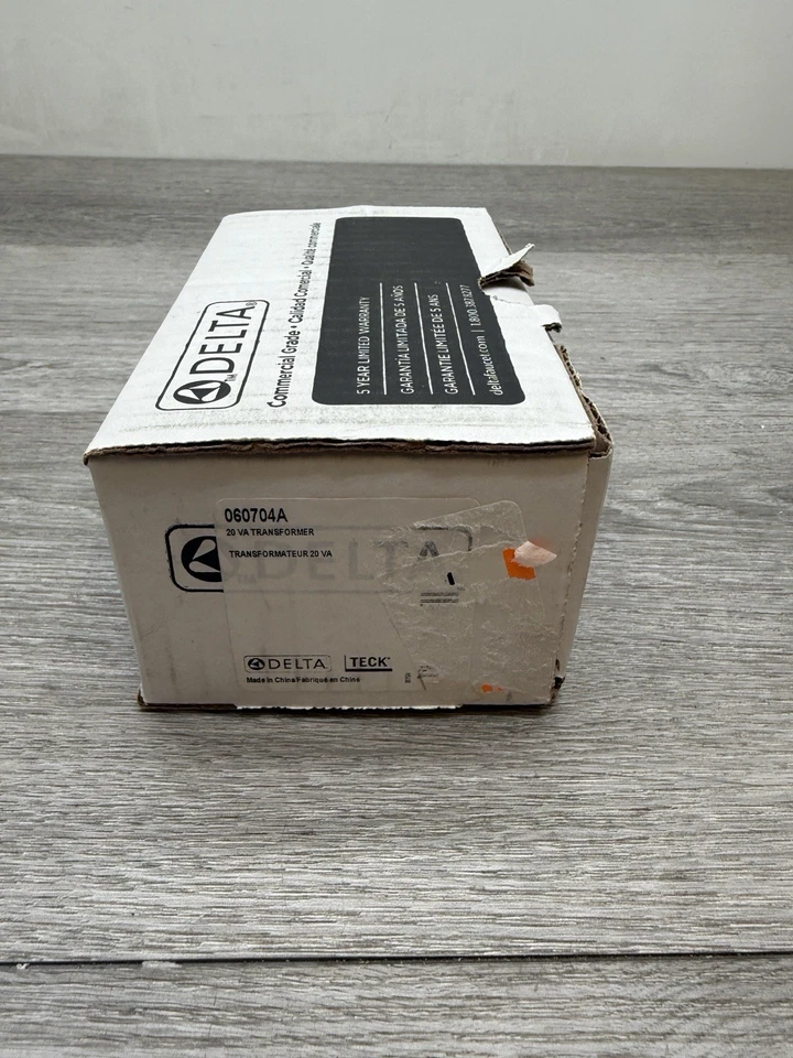 Delta 060704A 20 VA Hard Wire Transformer from the Commercial Series - Image 1 of 4