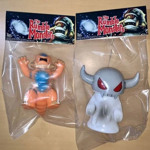 Set Of 2 Rumble Monsters 1 Mini Pharaoh Orange Damdron Gaul Cap Q Soft Vinyl Sof - Picture 1 of 6