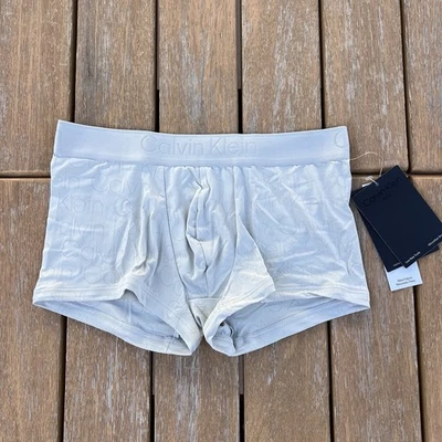 Calvin Klein CK Hombre Jura Gris Logo Jacquard Baúl de tiro bajo Ropa Interior Talla S M L Foto 1 de 4