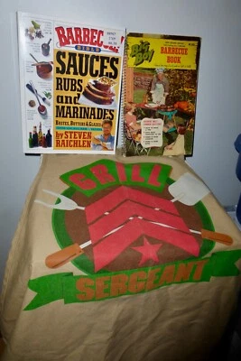 Delantal Hallmark “Sargento de parrilla” + Libro de barbacoa Big Boy + Salsas de barbacoa, frotar Foto 1 de 4