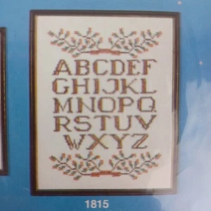 Vintage WonderArt ricamato lino campionario 1815 alfabeto NOS punto croce bambini bambino  - Foto 1 di 8