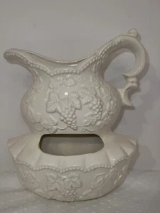 Vintage Decorama White Porcelain Grape Vine Pitcher Wall Planter Succulent Japan - Picture 1 of 7